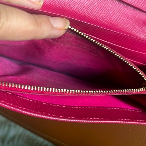 COPY - Authentic with COA Pink Prada Saffiano Long zip wallet. - Picture 11 of 14